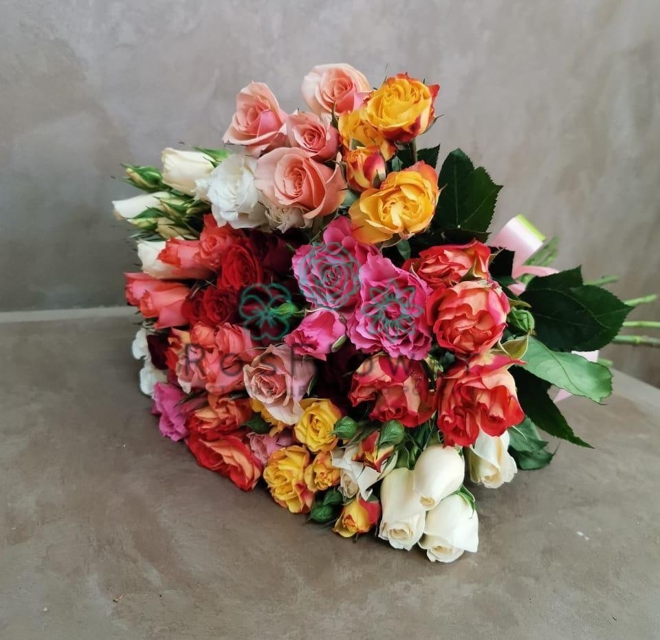 Букет цветов из: Розы в Хотынец