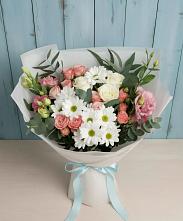 Букет цветов из:  Розы, Лизиантусы и Хризантемы в Хотынец