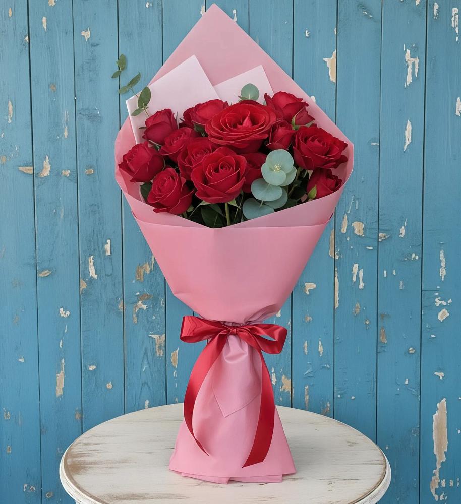 Букет цветов из: Розы в Хотынец