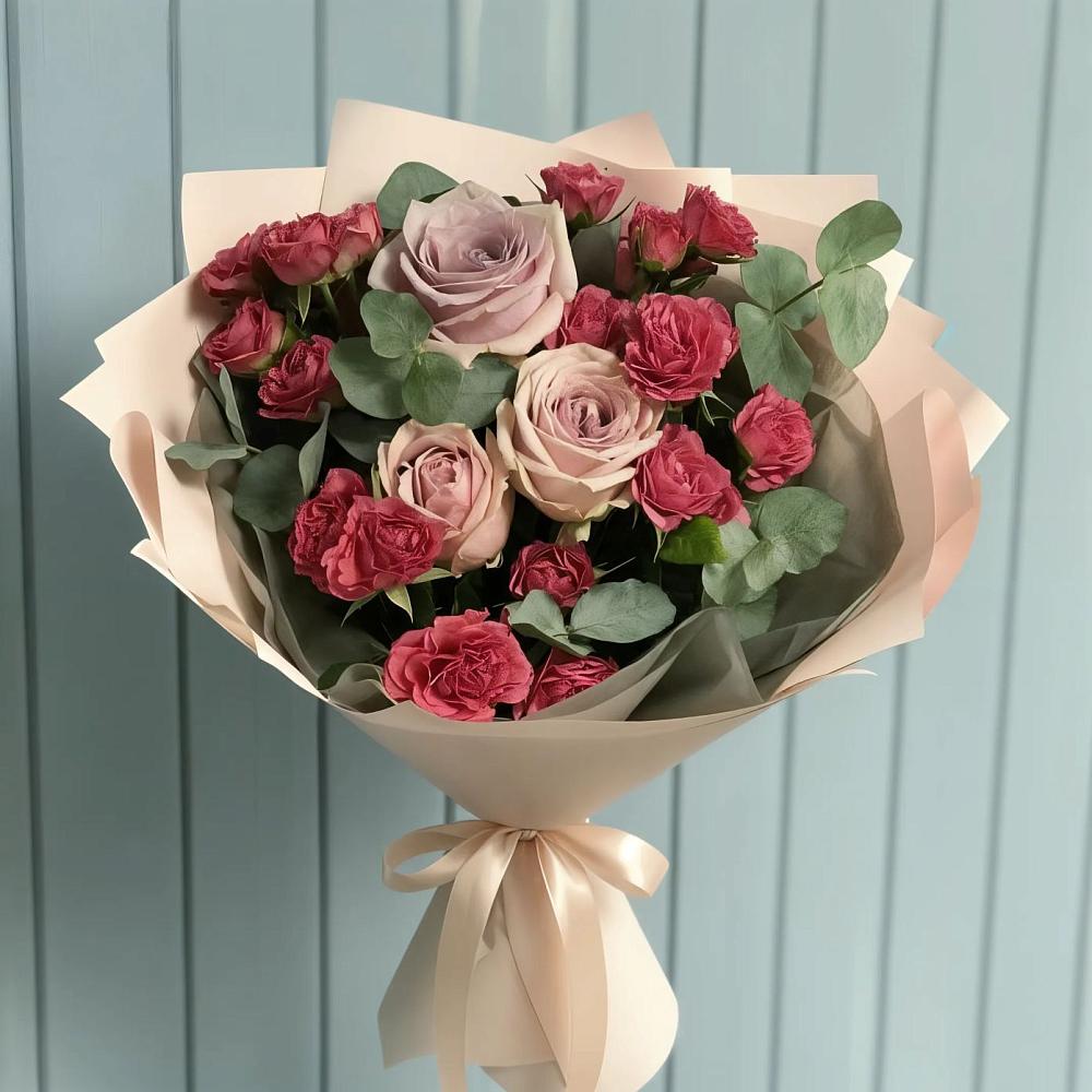 Букет цветов из: Гвоздики и Розы в Хотынец