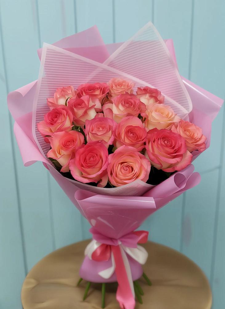 Букет 15 Розовых роз Равель в Хотынец