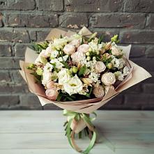 Букет цветов из:  Альстромерии, Розы и Хризантемы в Хотынец