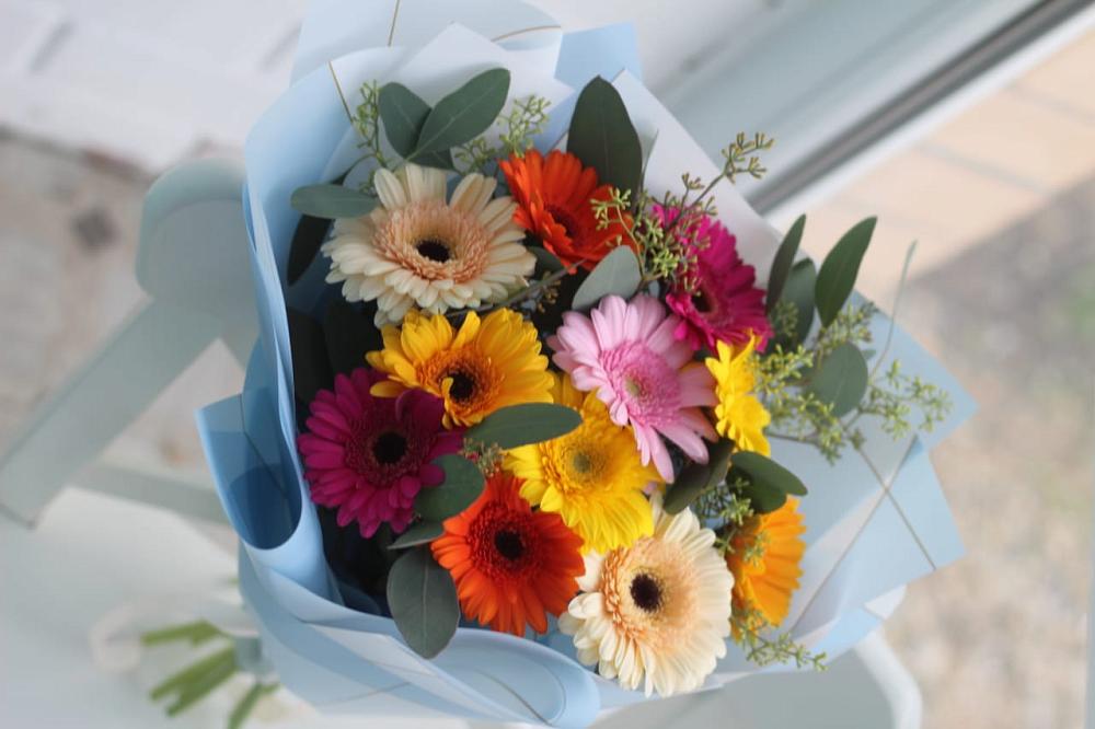 Букет цветов из: Герберы в Хотынец