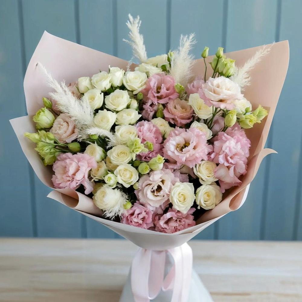 Букет цветов из: Альстромерии и Розы в Хотынец