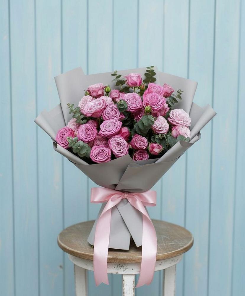 Букет цветов из: Розы в Хотынец