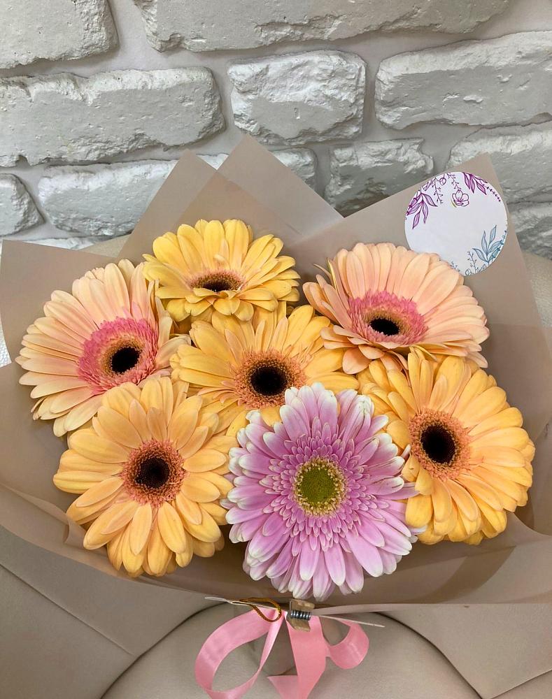 Букет цветов из: Герберы в Хотынец