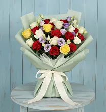 Букет цветов из:  Розы #REPLACE_PRED# Хотынец