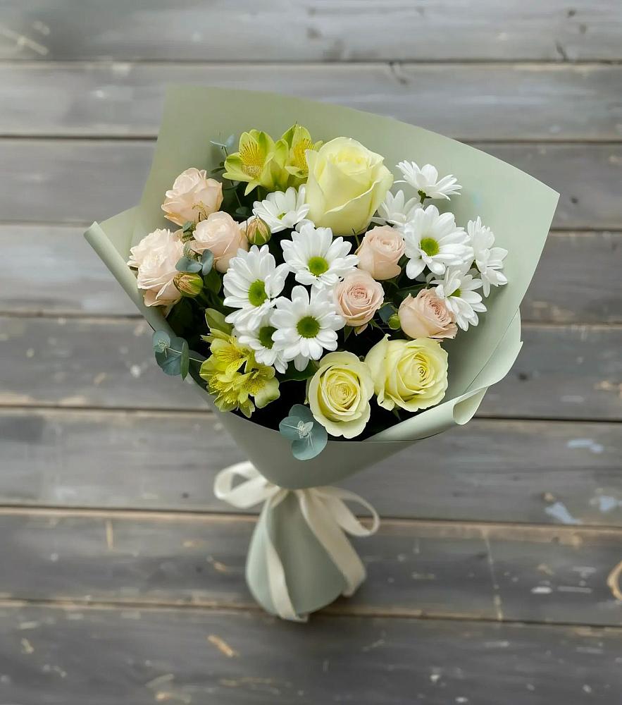 Букет цветов из: Альстромерии, Розы и Хризантемы в Хотынец