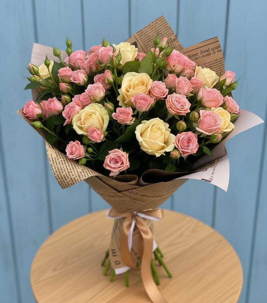 Букет цветов из: Розы в Хотынец