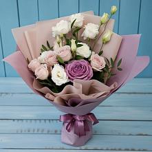 Букет цветов из:  Розы и Лизиантусы #REPLACE_PRED# Хотынец