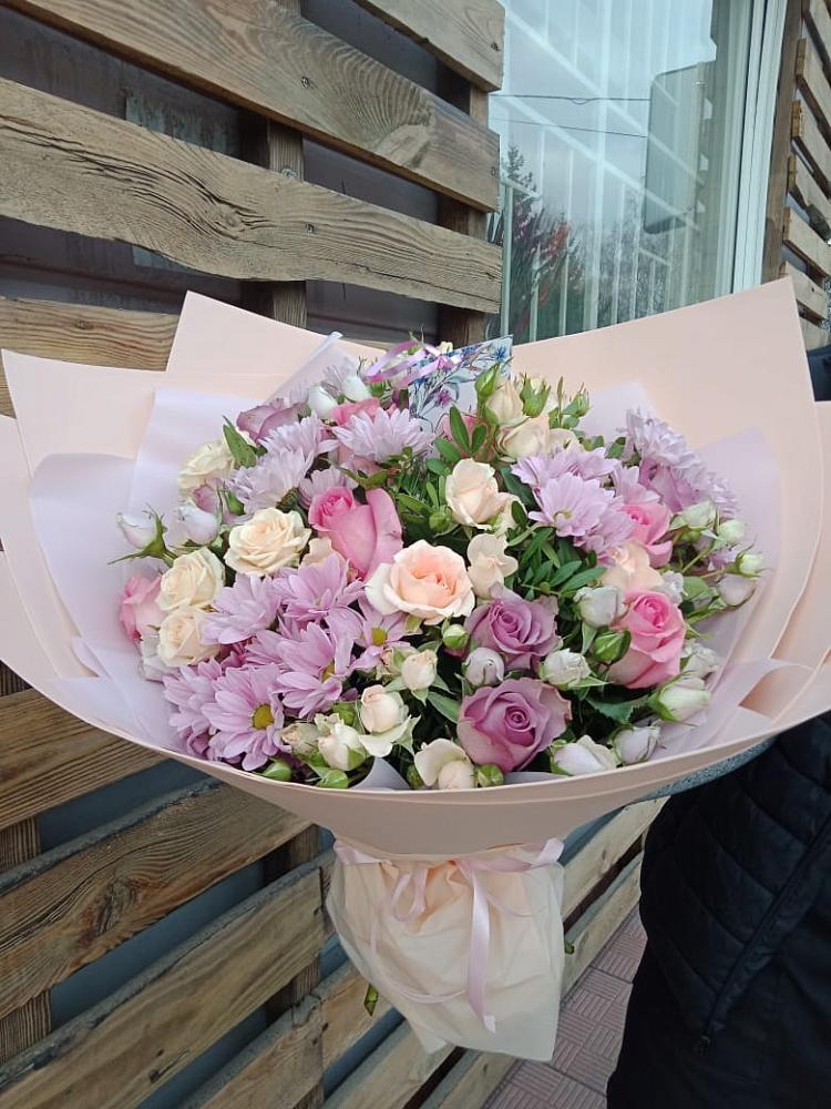 Букет цветов из: Розы и Хризантемы в Хотынец