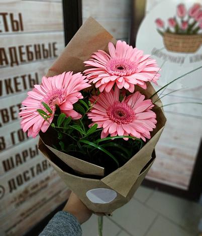 Букет цветов из: Герберы в Хотынец