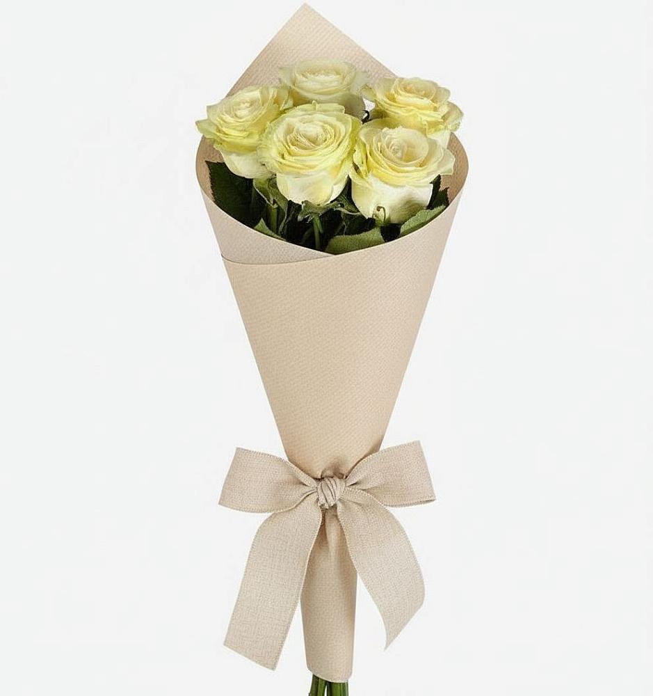 Букет цветов из: Розы в Хотынец