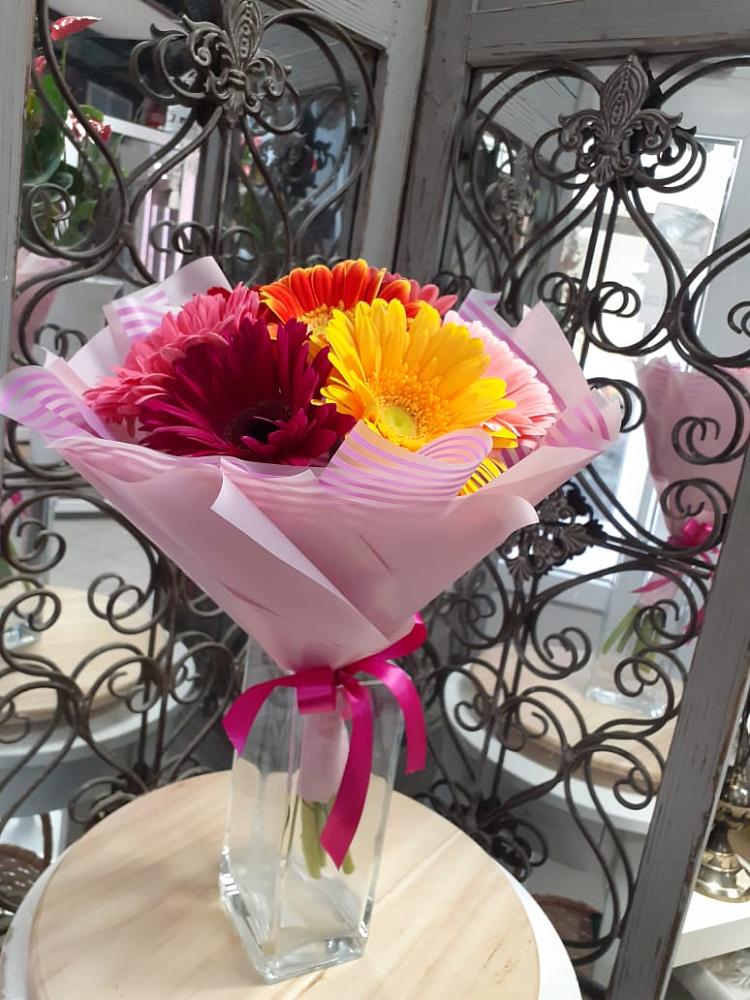 Букет цветов из: Герберы в Хотынец