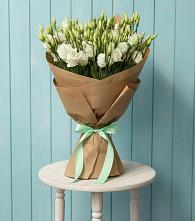 Букет цветов из:  Лизиантусы в Хотынец