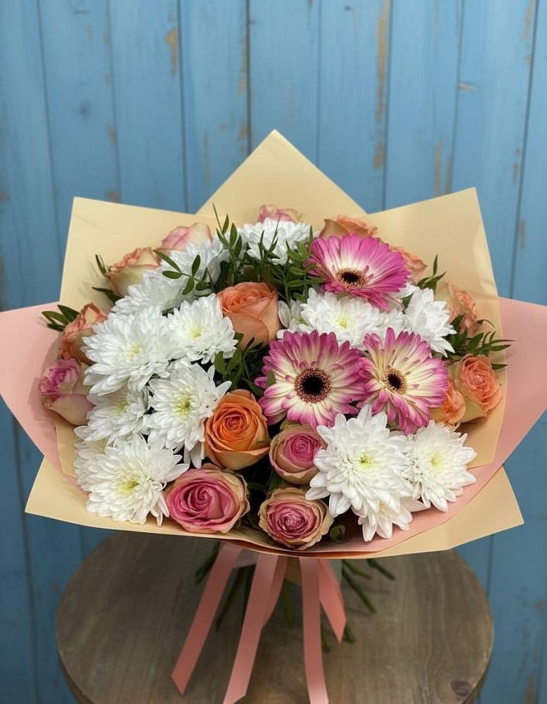 Букет цветов из: Розы, Герберы и Хризантемы в Хотынец