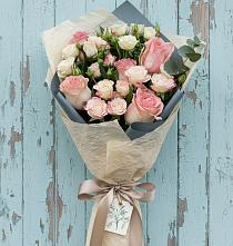 Букет цветов из:  Розы в Хотынец