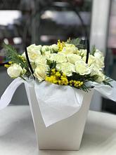 Цветочная композиция из Розы  в Хотынец