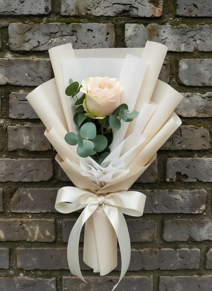 Букет цветов из: Розы в Хотынец