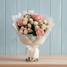 Букет цветов из:  Розы в Хотынец