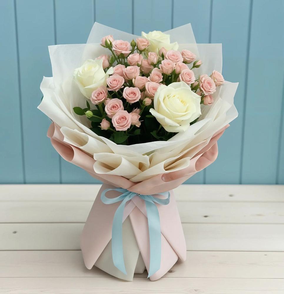 Букет цветов из: Розы в Хотынец